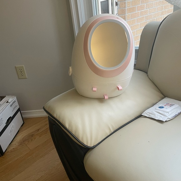 makeup organizer with lights mirror - Picture 2 of 2